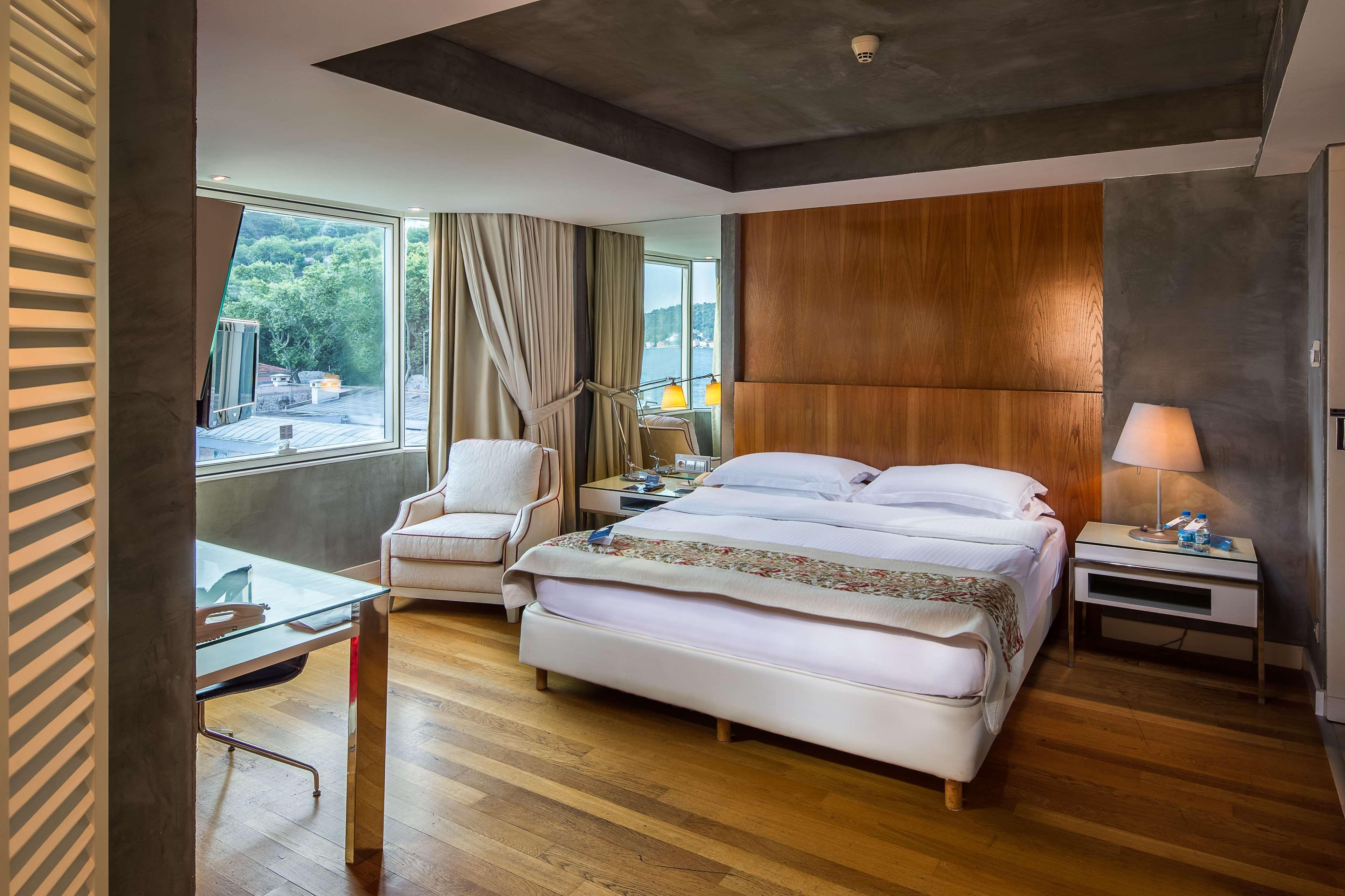 Radisson Blu Bosphorus מלון 5*