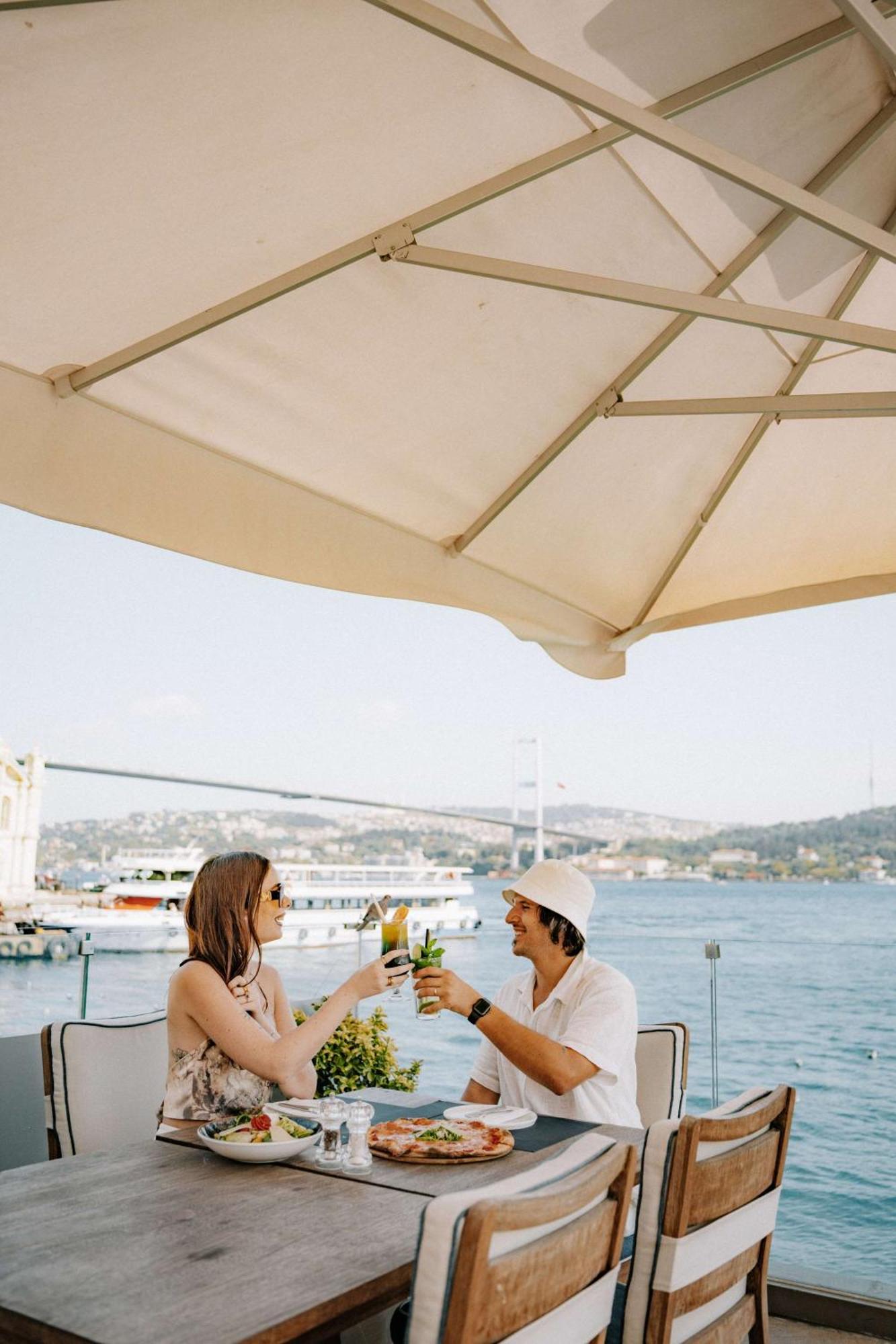 Radisson Blu Bosphorus מלון
