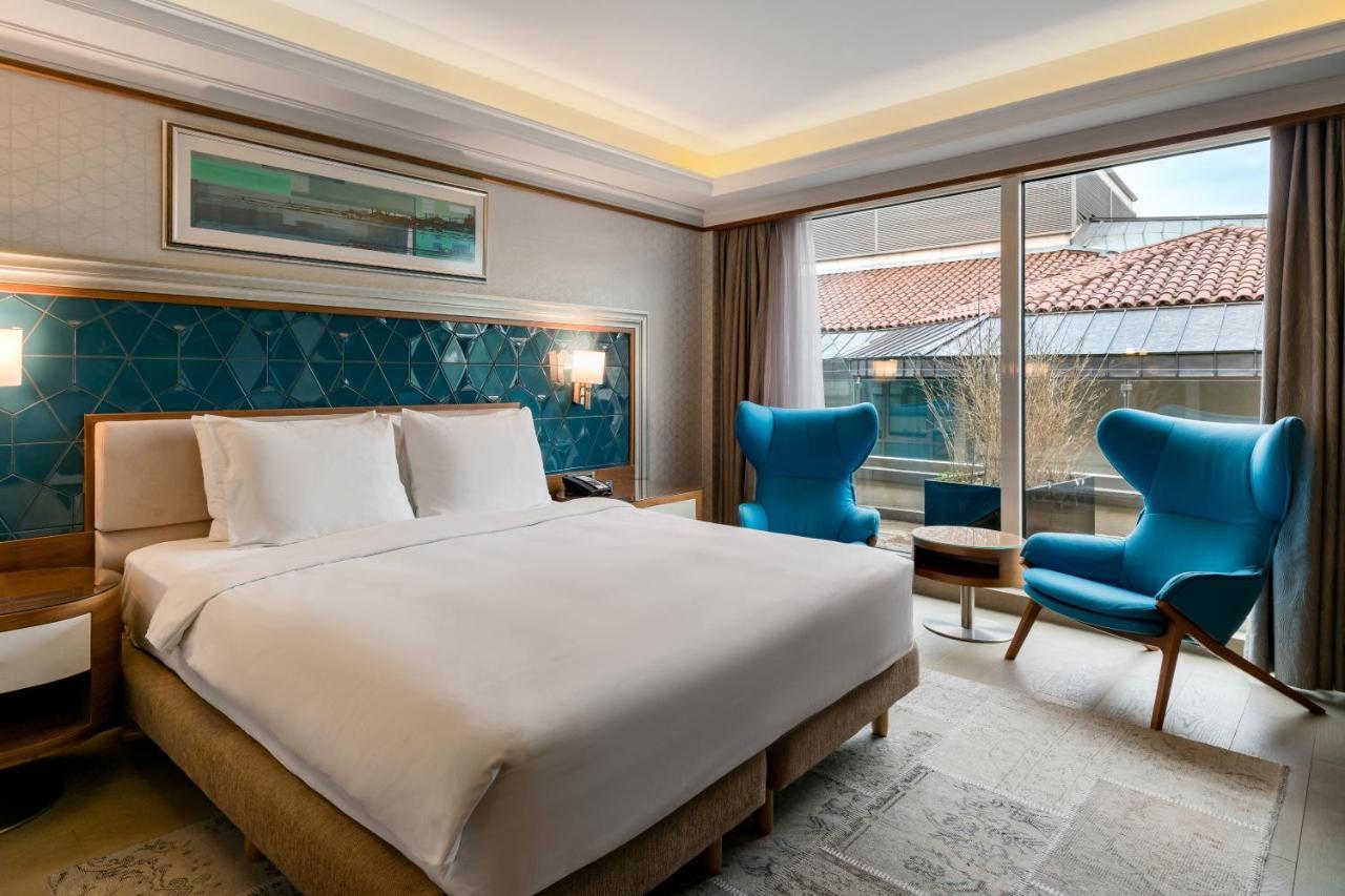 Готель Radisson Blu Bosphorus 5*