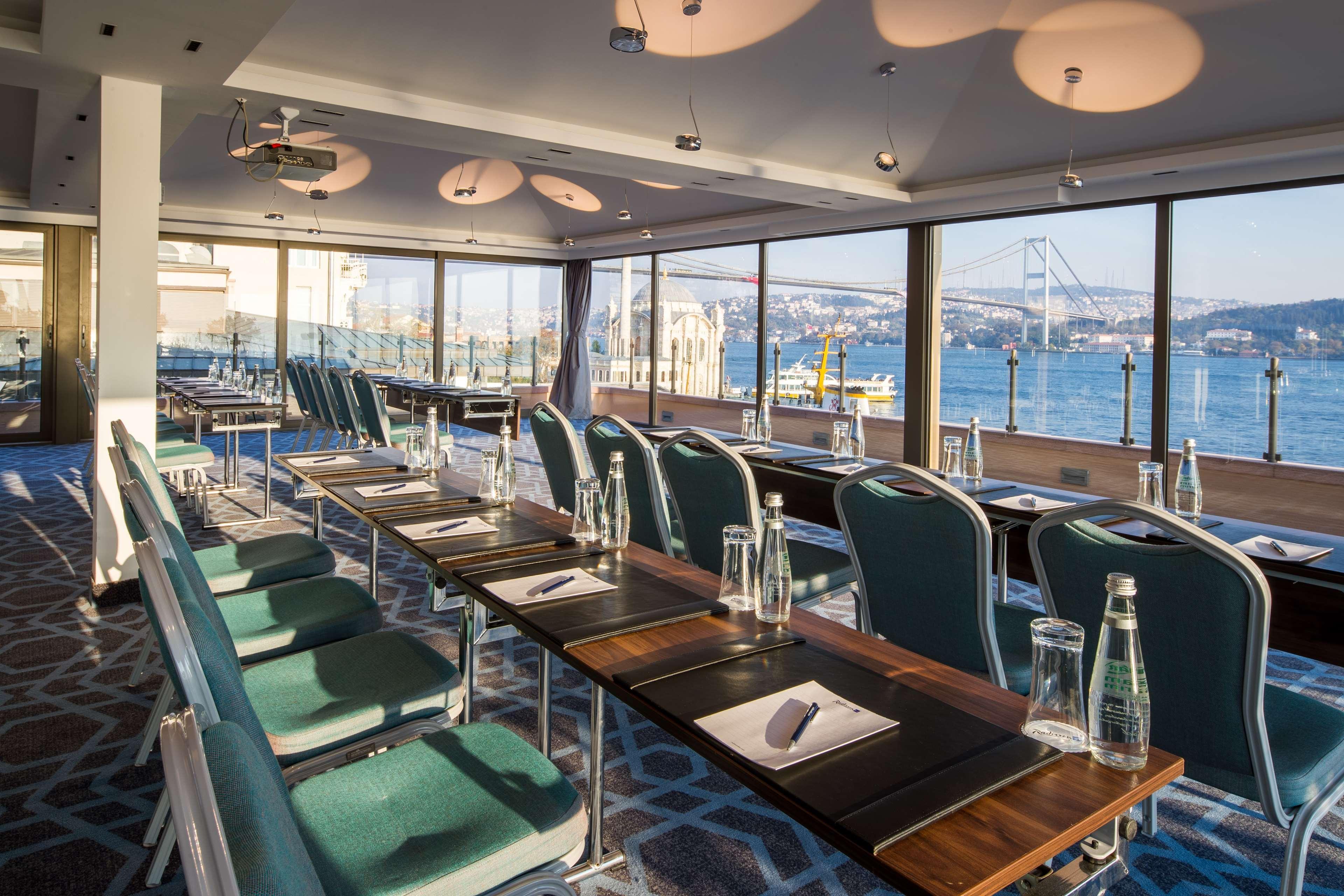 Radisson Blu Bosphorus Готель 5*